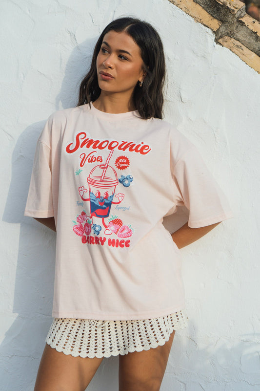 'SMOOTHIE VIBES' OVERSIZED TEE SILKROAD DAUGHTERS
