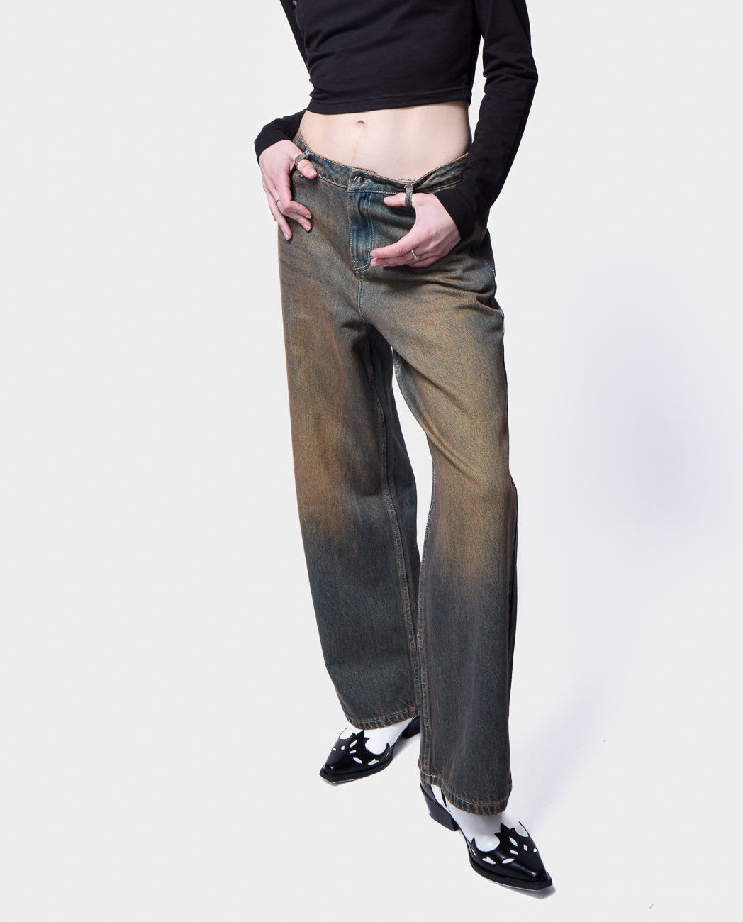 WIDE LEG DENIM JEANS IN SUN WASH BLUE SILKROAD DAUGHTERS