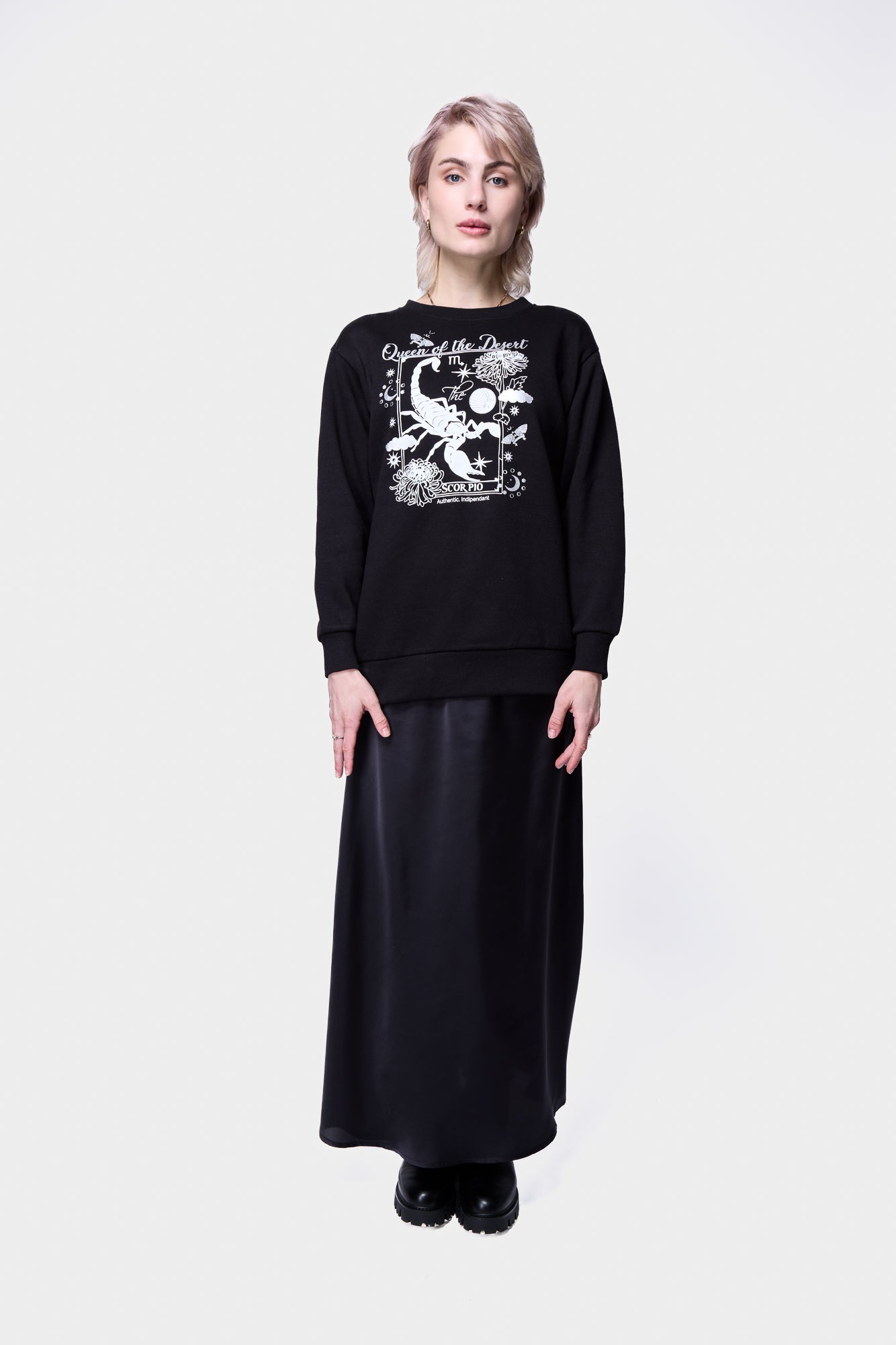 SCORPIO SWEATSHIRT SILKROAD DAUGHTERS
