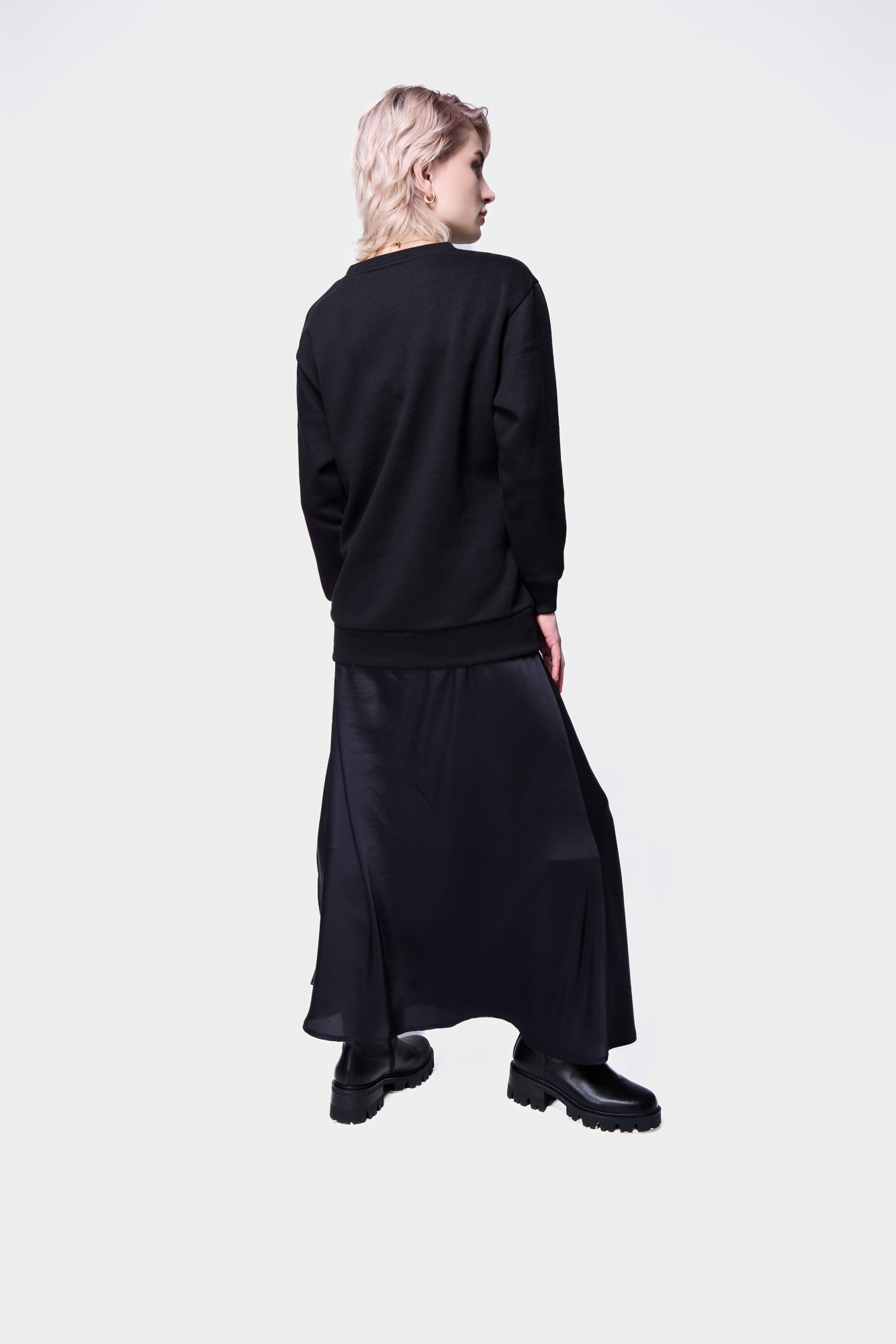 Scorpio Sweatshirt SILKROAD DAUGHTERS