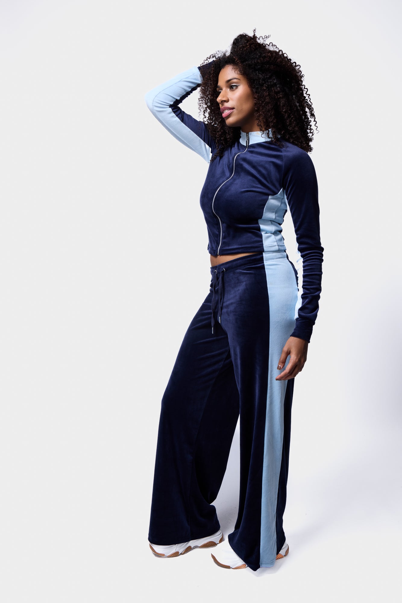 VELVET TRACKSUIT TOP – SILKROAD DAUGHTERS