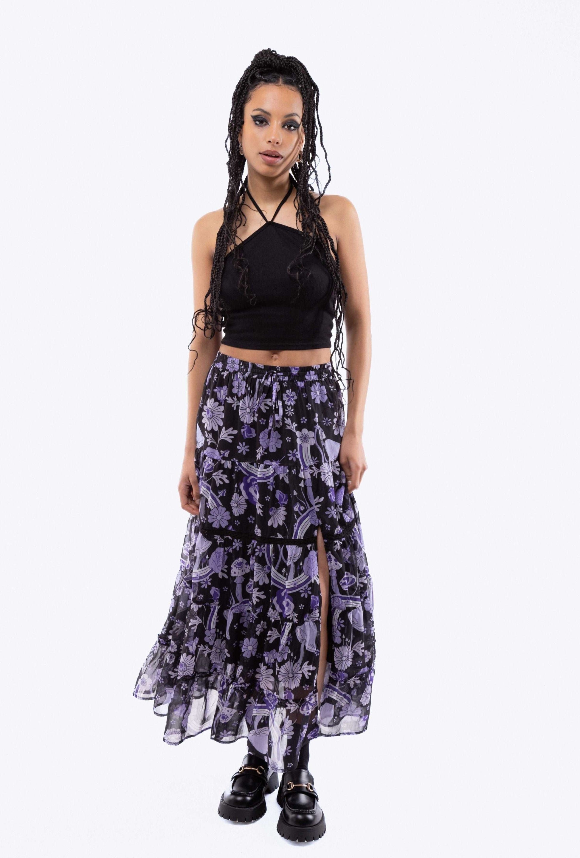 Floral Wonderland Print Tiered Slit Midi Skirt