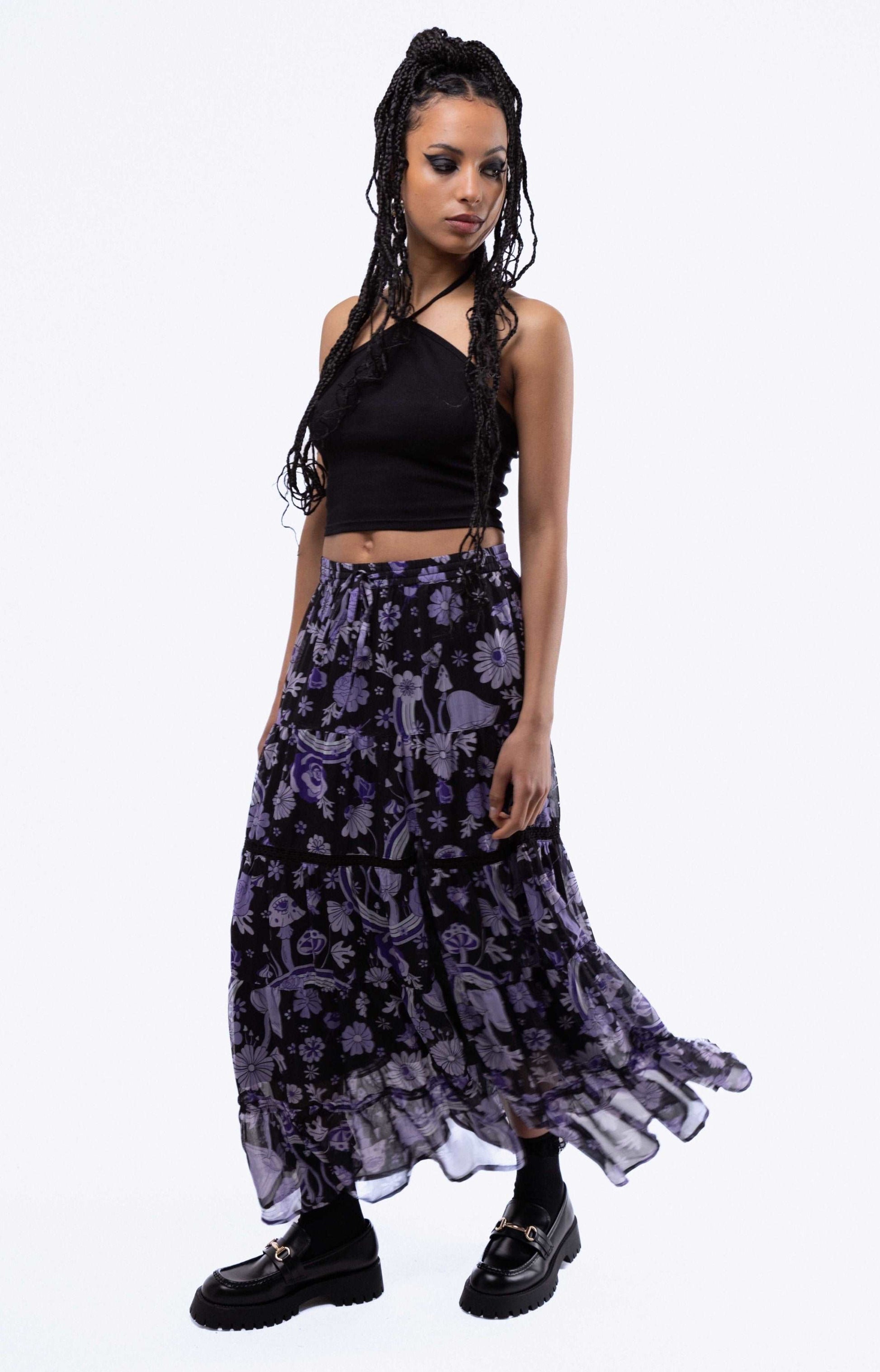 Floral Wonderland Print Tiered Slit Midi Skirt