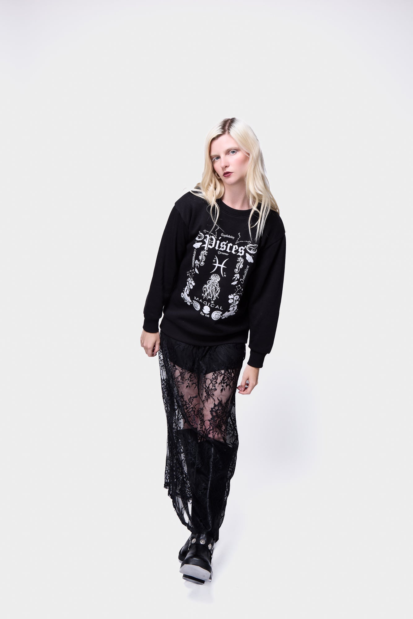 PIECES ASTROLOGY SWEATSHIRT SILKROAD DAUGHTERS