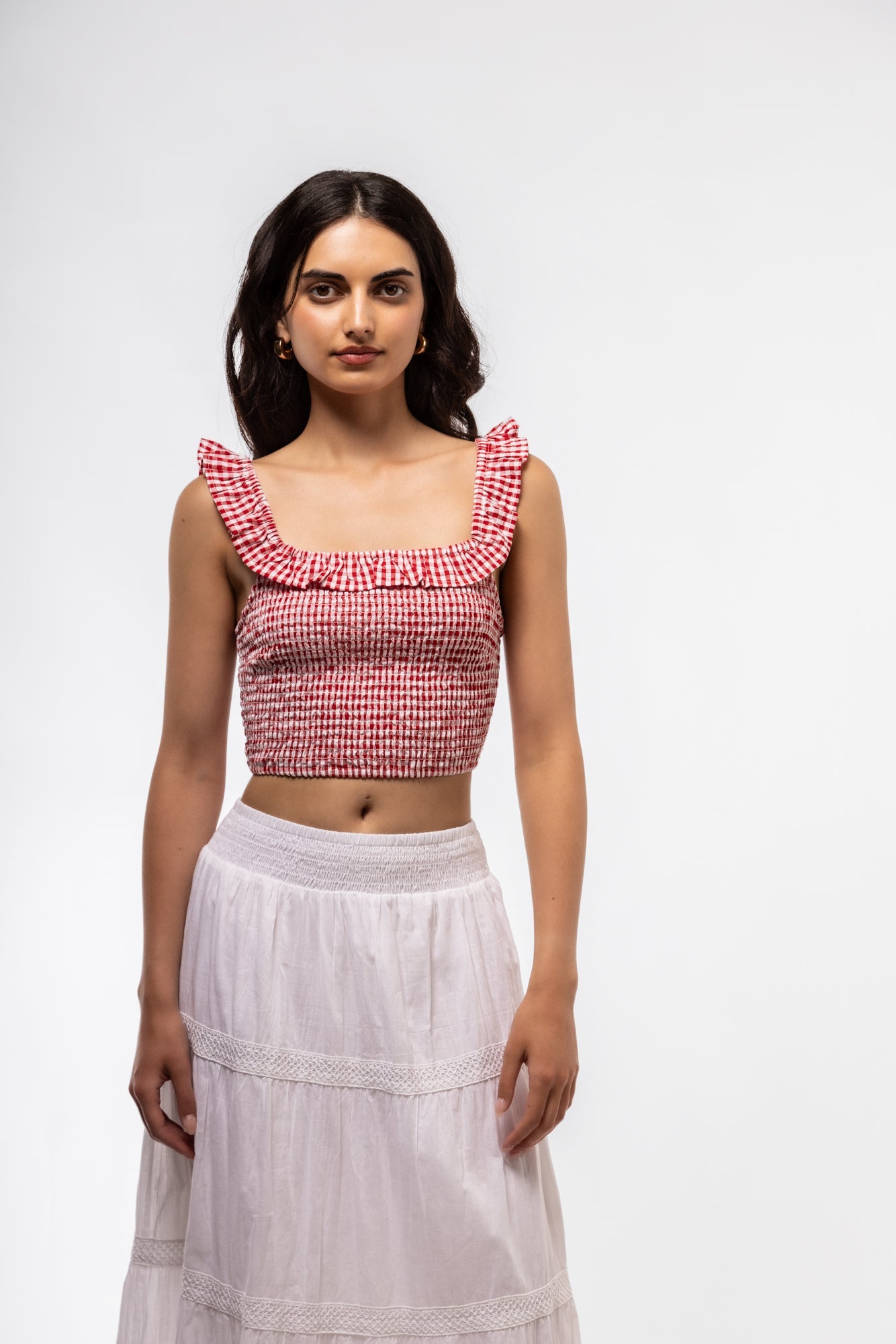 Checked back view blouse with ruffled trim – light and comfy

