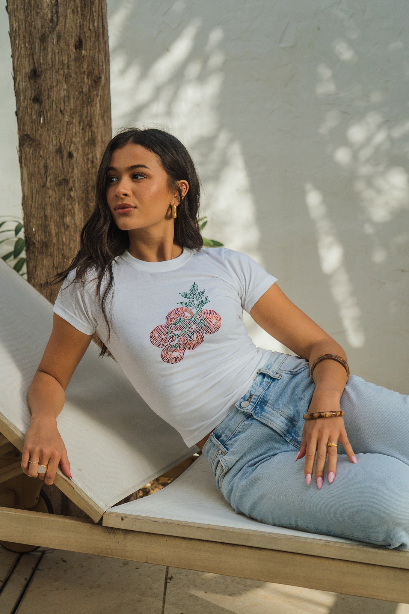 TOMATOES RHINESTONE FITTED TEE SILKROAD DAUGHTERS
