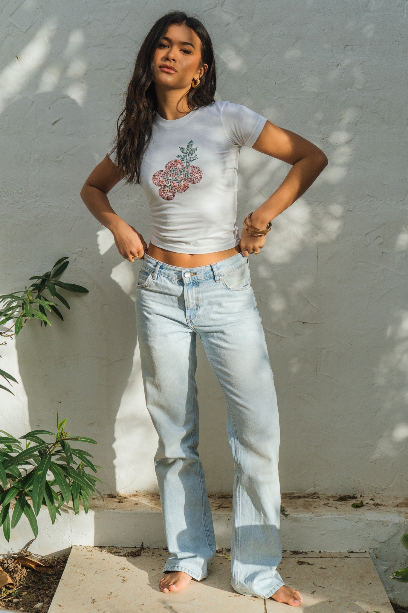 TOMATOES RHINESTONE FITTED TEE SILKROAD DAUGHTERS