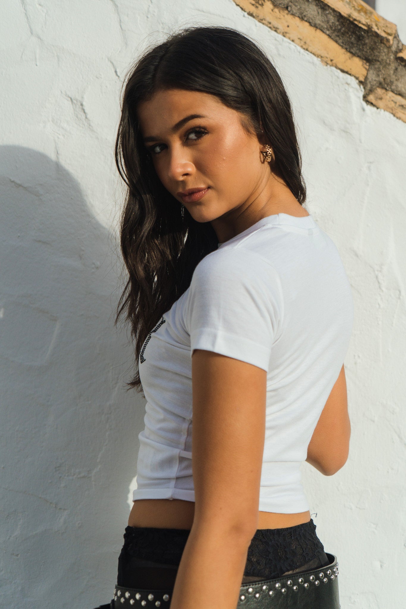 FERAL RHINESTONE FITTED TEE SILKROAD DAUGHTERS