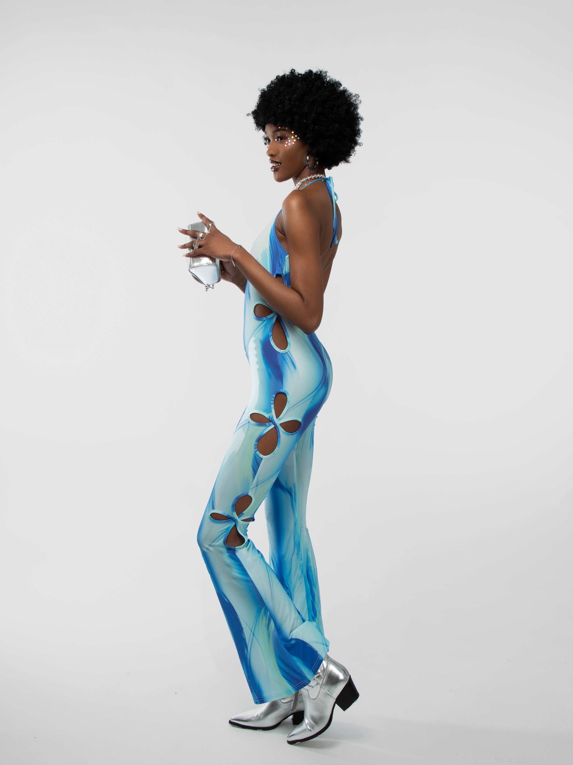 Ombre Blue Effect Flower Cut Out Halter-Neck Flared Jumpsuit