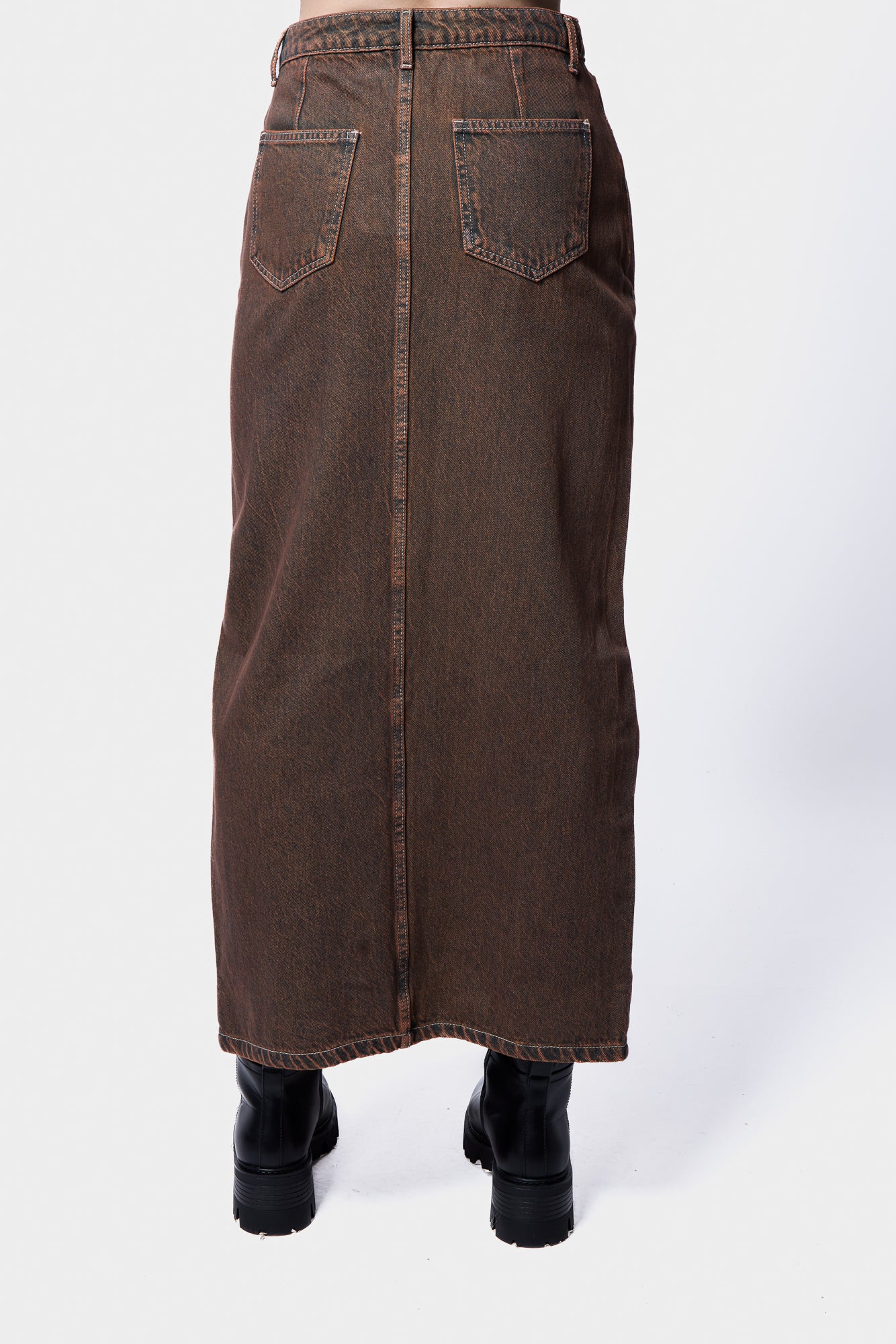 Brown-Washed-Midi-Skirt-With-Black-Chunky-Boots