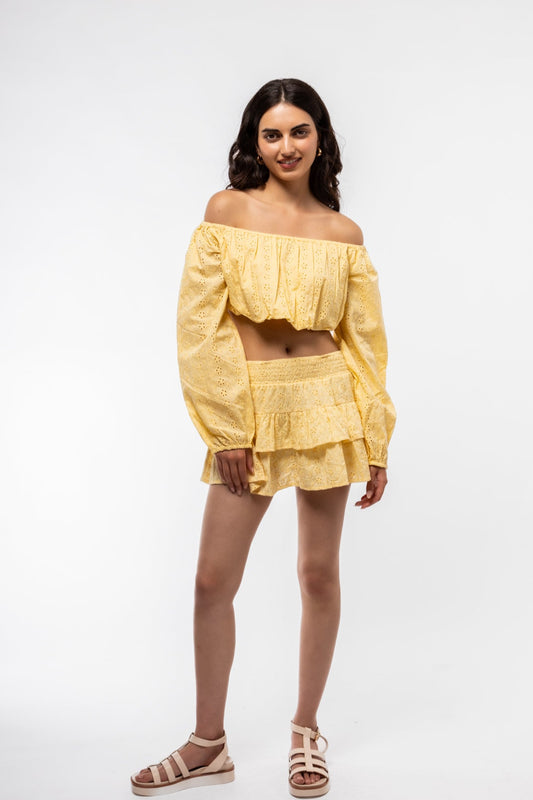 Front view of broderie rara frill skirt – tiered cotton design

