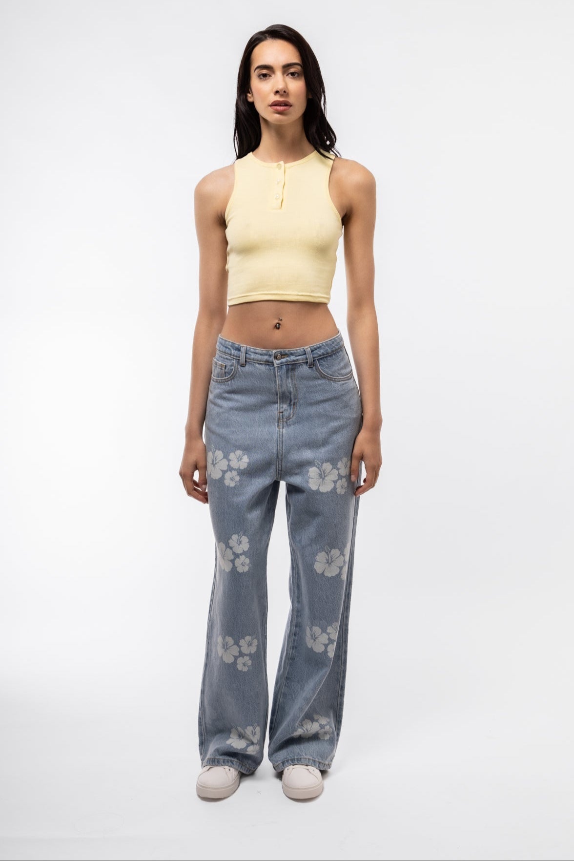Light yellow racer top featuring button placket and cropped hem, front image.

