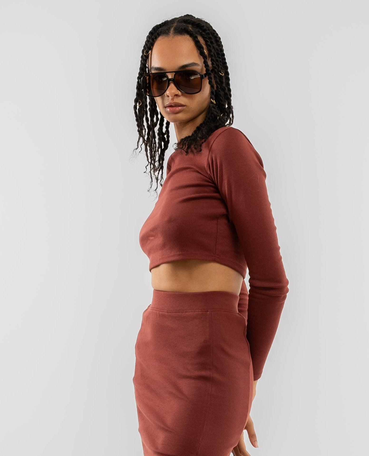 Crew Neck Rib Crop Top SILKROAD DAUGHTERS