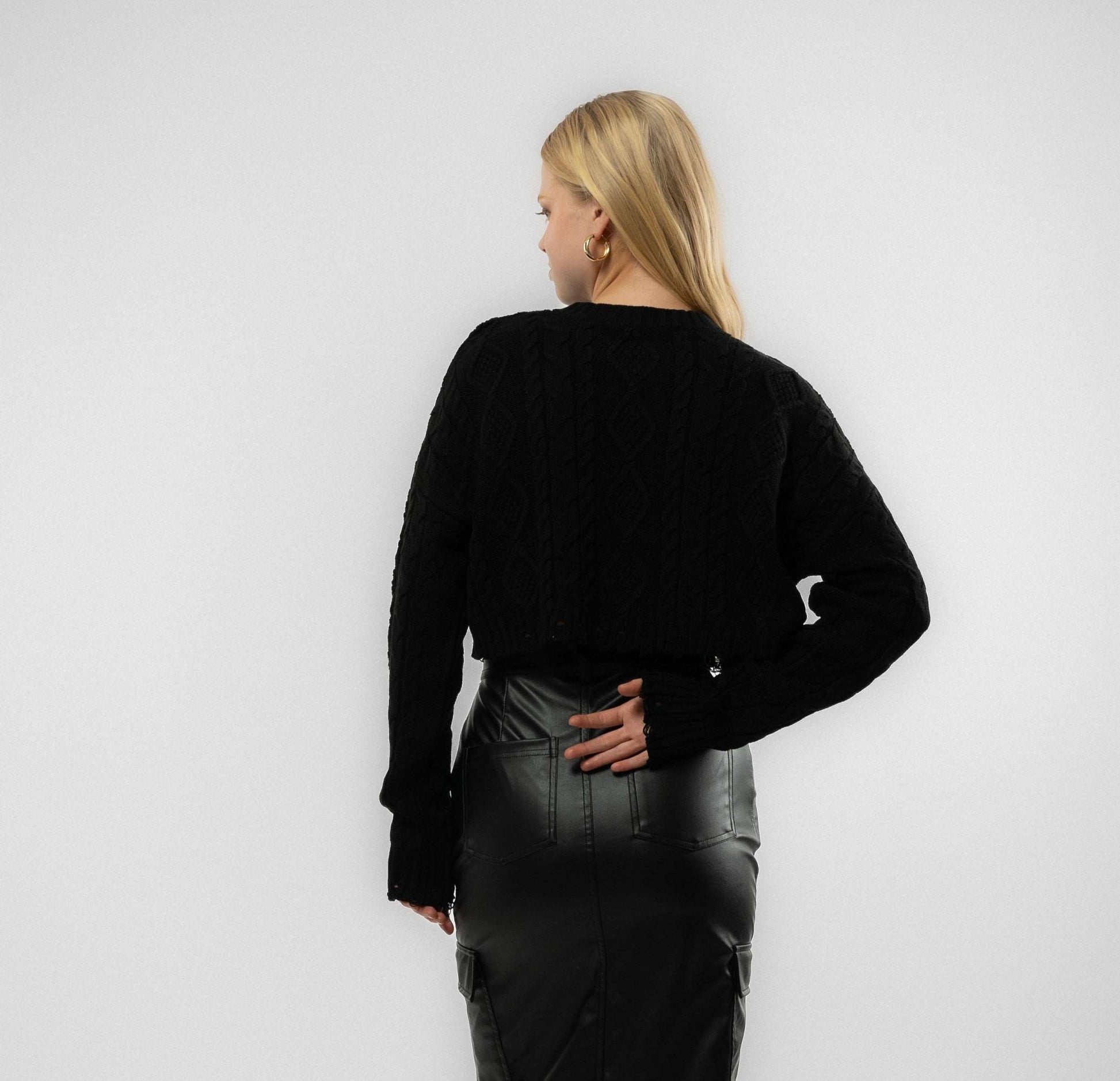 Black Cable Knit Cropped Long Sleeve Jumper