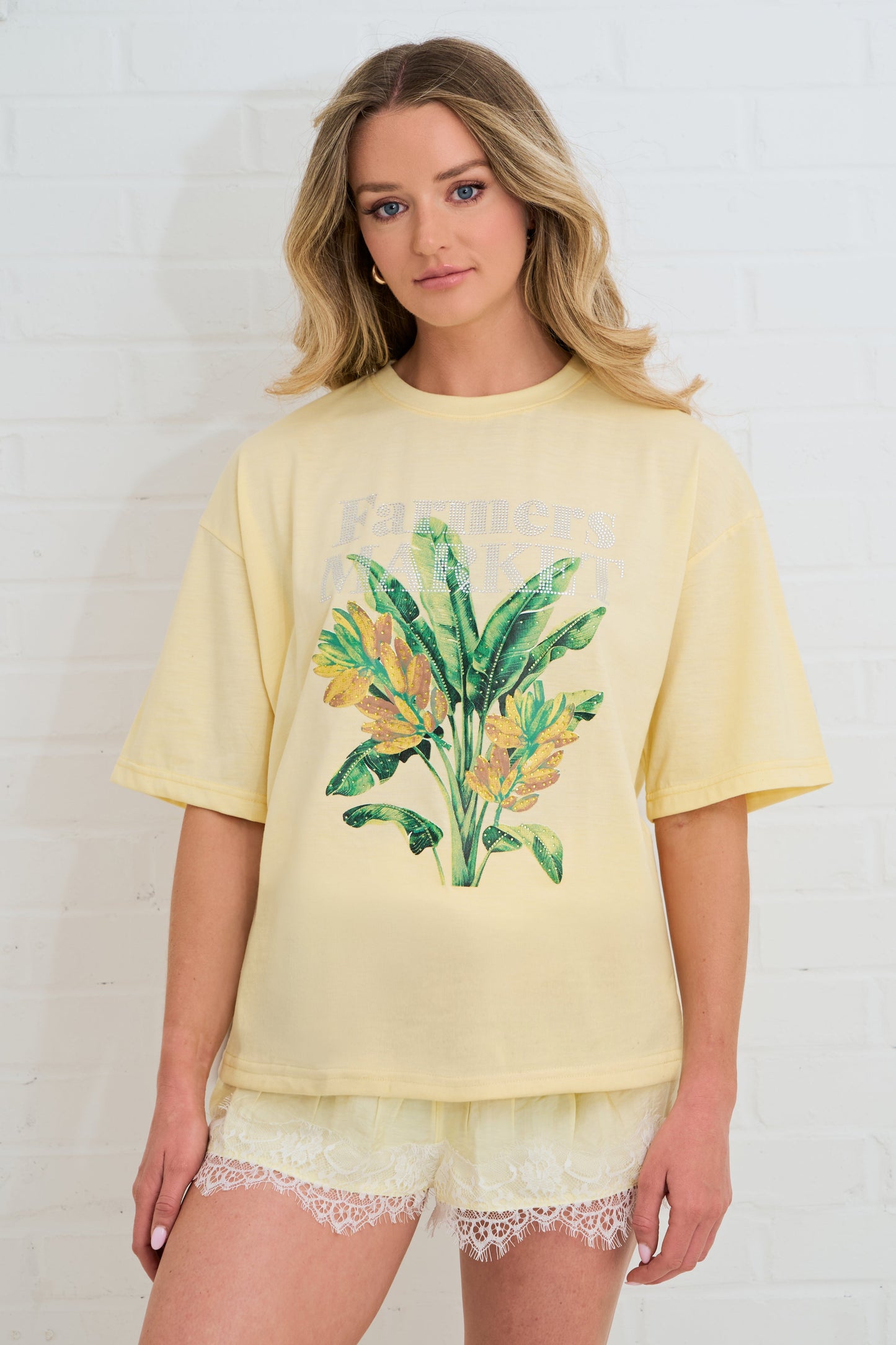 FARMERS MARKETS RHINESTONE OVERSIZED TEE SILKROAD DAUGHTERS