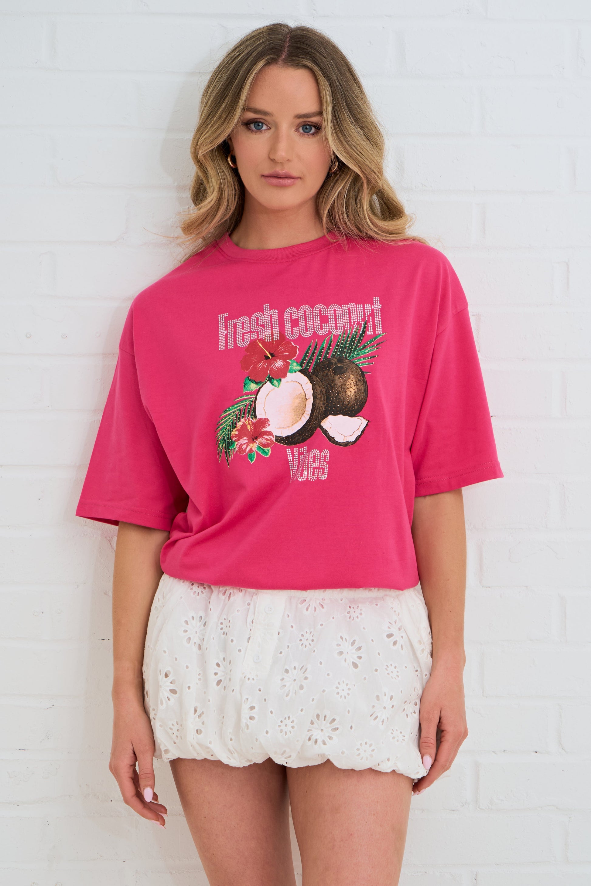 COCONUT VIVES RHINESTONE OVERSIZED TEE SILKROAD DAUGHTERS