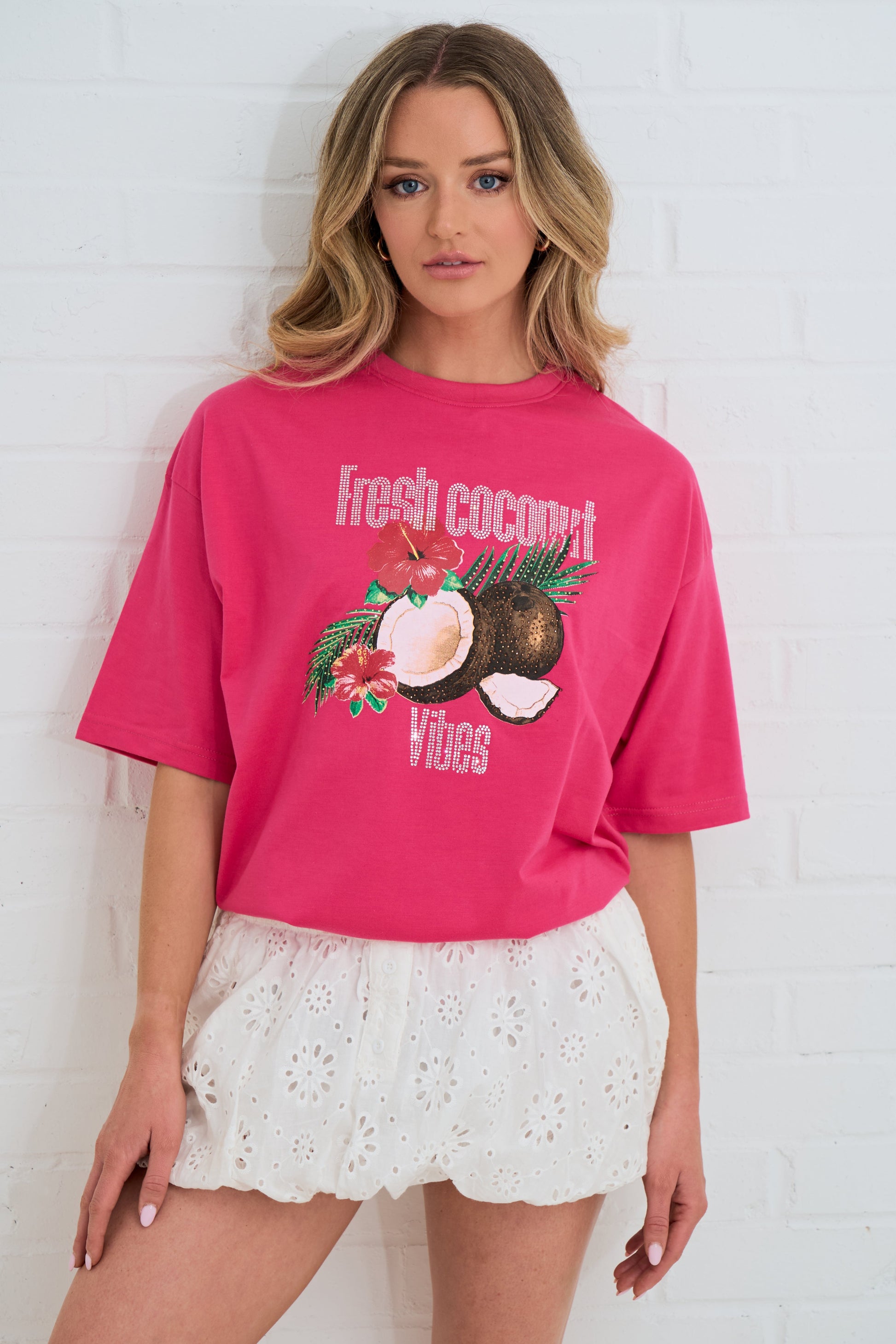 COCONUT VIVES RHINESTONE OVERSIZED TEE SILKROAD DAUGHTERS