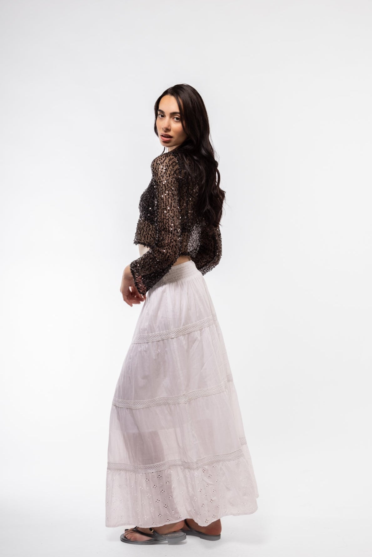 Sparkly sequin-embellished crochet knit top – sleeveless front view

