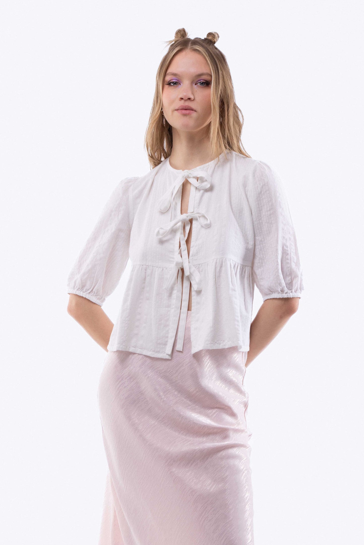 Bow Detail Puff Sleeve Blouse - SILKROAD DAUGHTERS