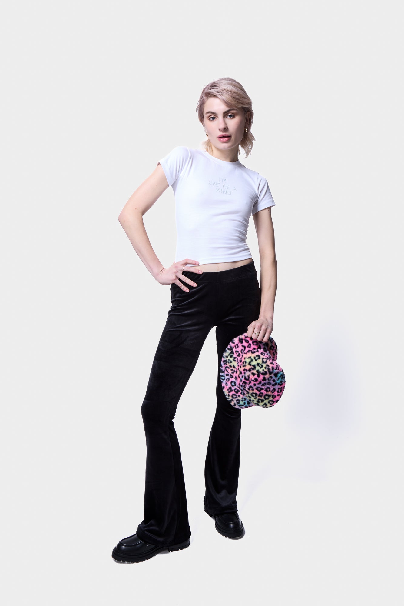 Velvet Flared Pants SILKROAD DAUGHTERS