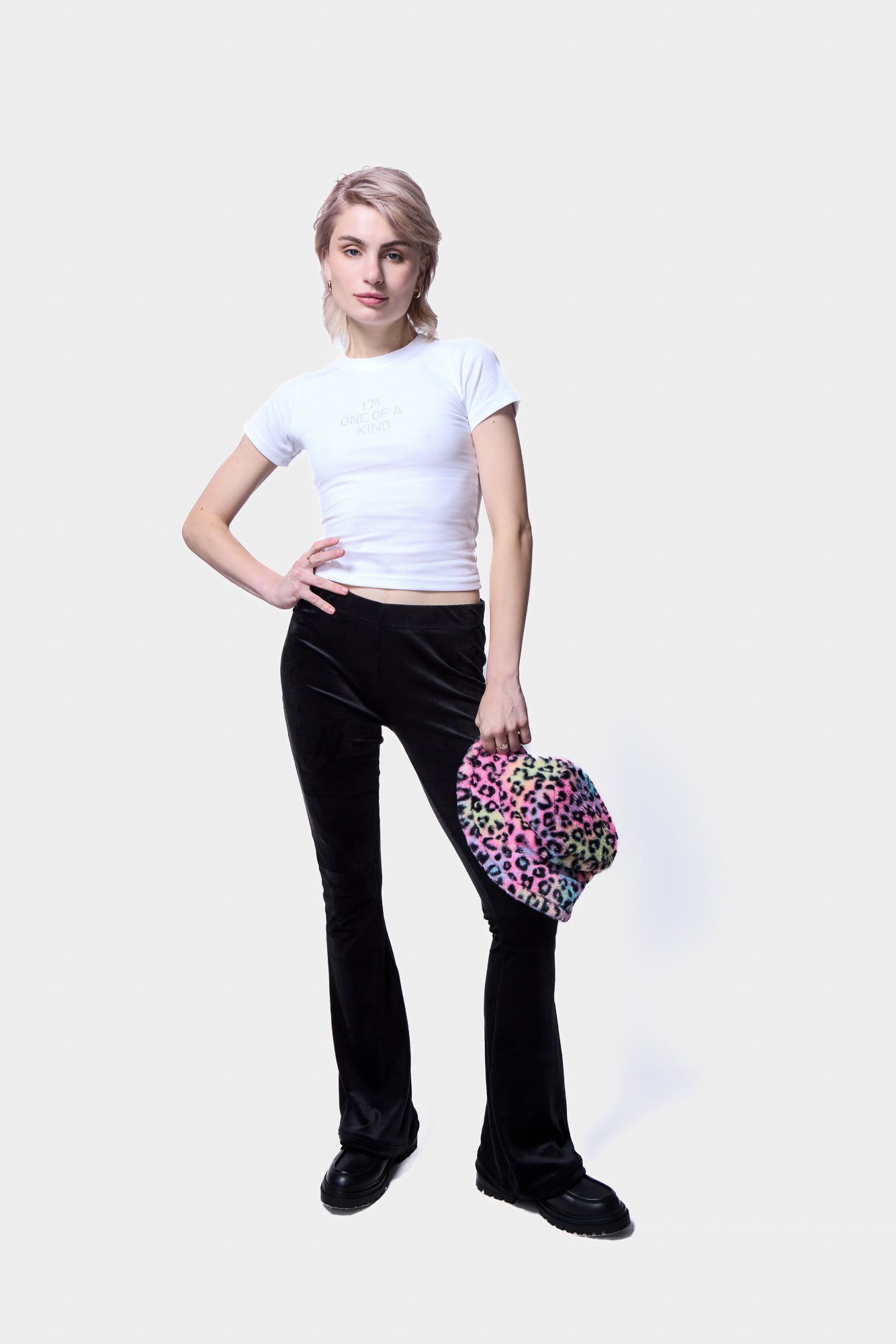 Velvet Flared Pants SILKROAD DAUGHTERS