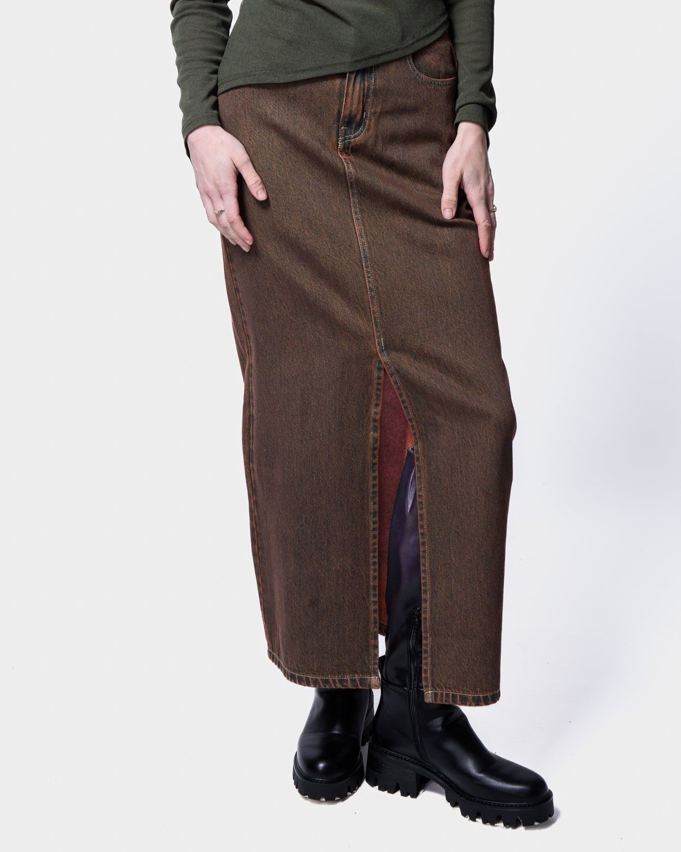 Front-Slit-Denim-Skirt-Vintage-Brown-Wash