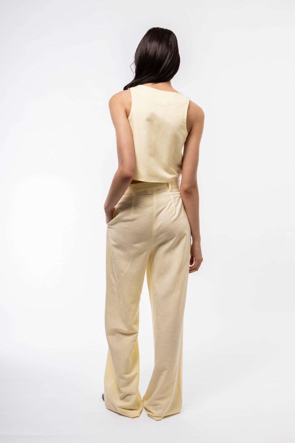 back profile image of the Lemon Yellow Vest in cotton linen blend 